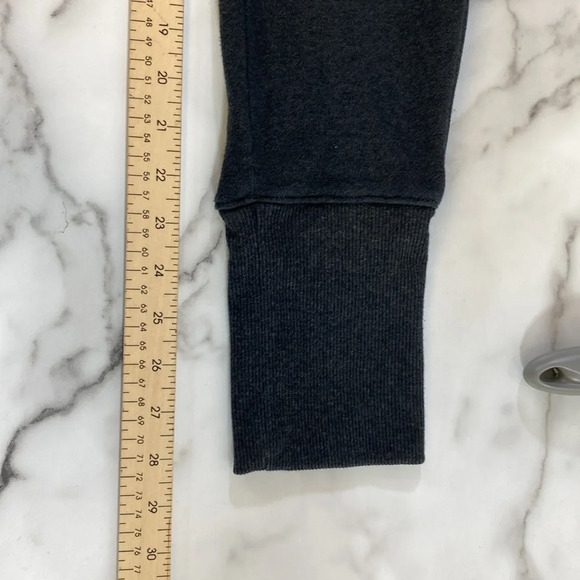 Under Armour Coldgear Sweatpants Womens Size Medium Dark Gray Zipper Fly Joggers - Picture 12 of 15